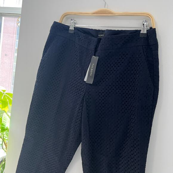 NEW Talbots Signature Navy Blue Eyelet Dress Pants Size 10 - Picture 5 of 6